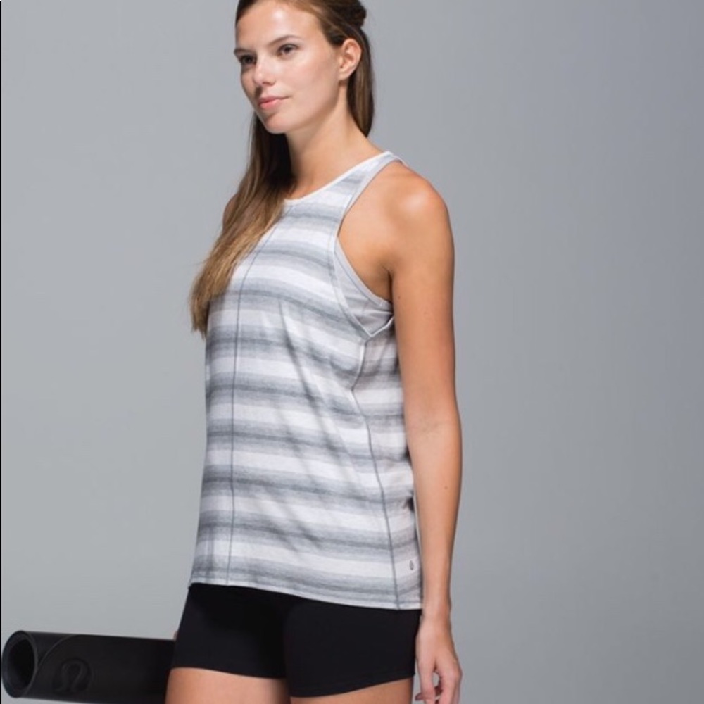 Lululemon Find Your Zen Capilano Tank